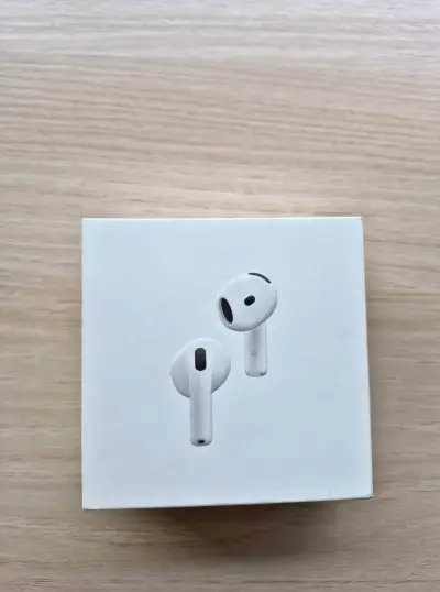 Apple AirPods 4 Generación con Cancelación de Rui - miniatura 1