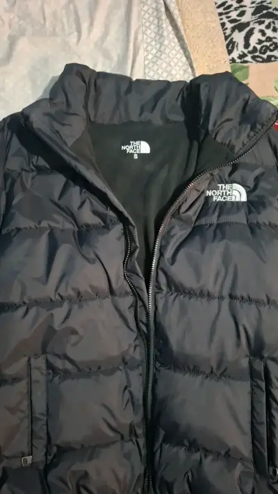 Chaqueta acolchada negra The North Face - miniatura 2