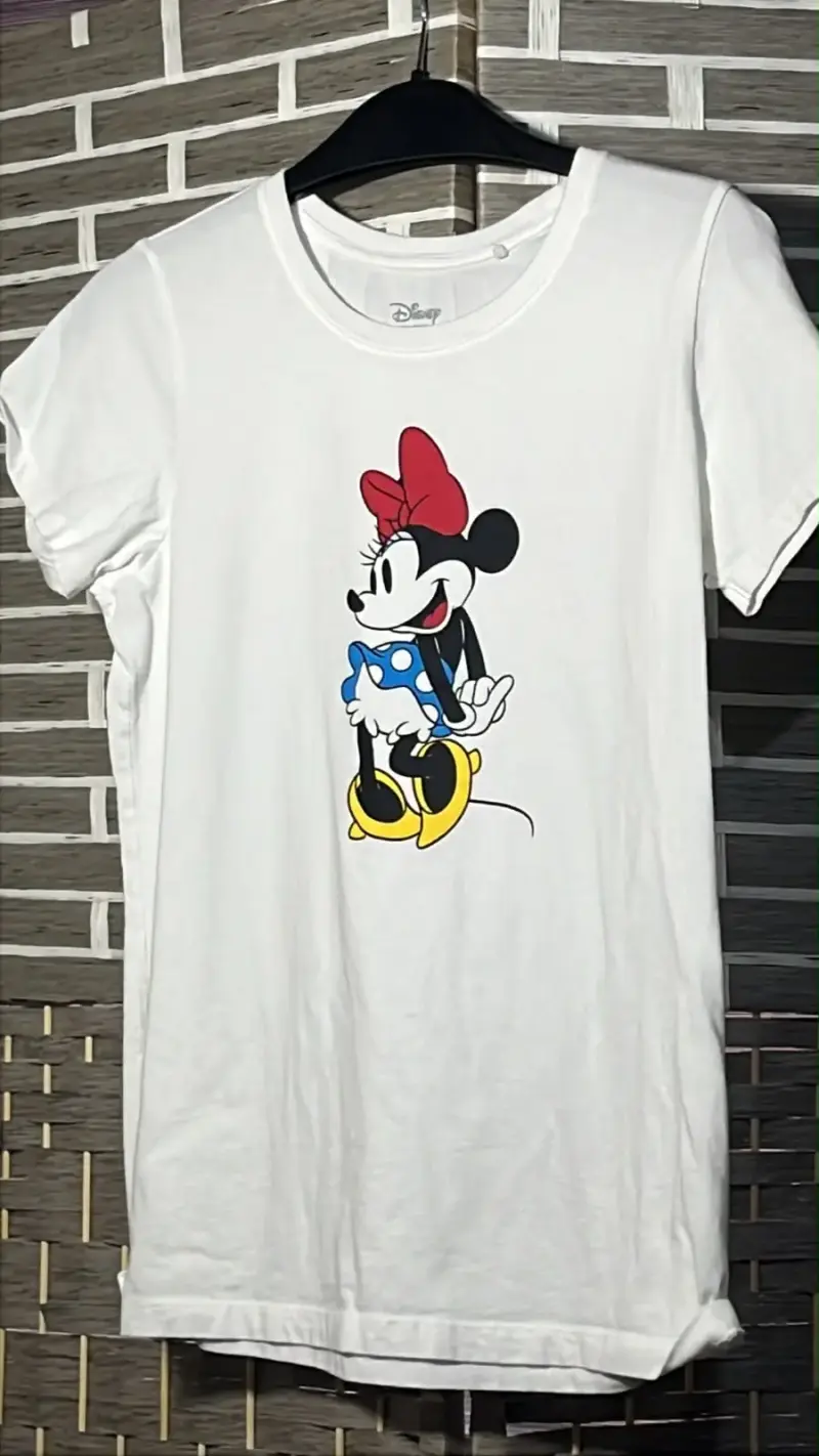 Polera blanca Minnie Mouse Disney talla L