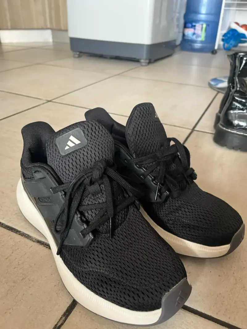 Zapatillas deportivas negras Adidas para hombre - 3