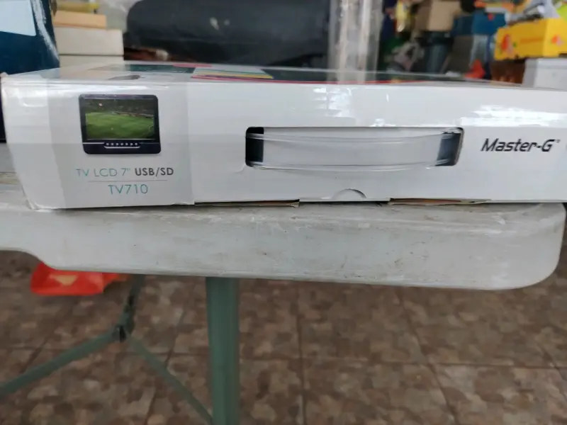 TV LCD 7'' Master-G con USB/SD y control remoto - 6