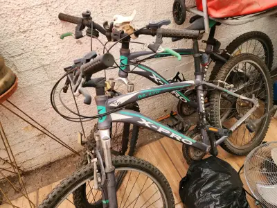 Bicicleta de montaña X-Pro M-176 en buen estado - miniatura 2