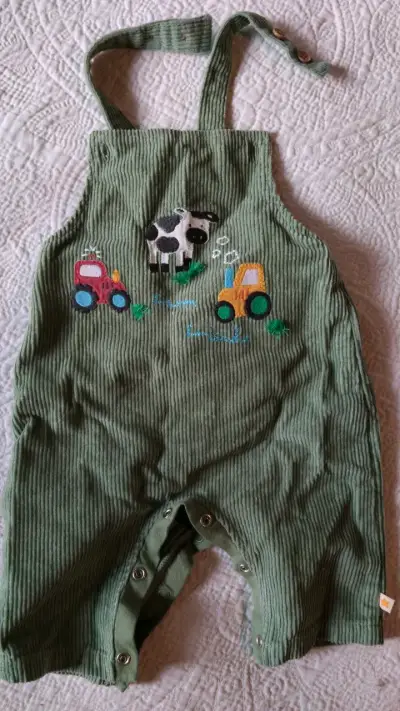 Lote de ropa bebé 0-3 meses variada en buen estado - miniatura 5