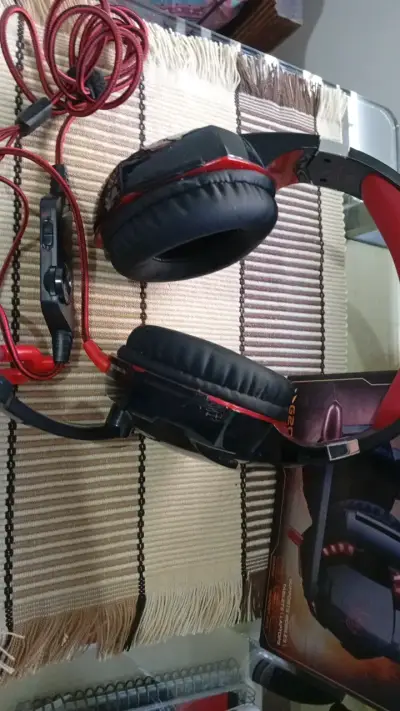 Audífonos gaming con micrófono Kotion Each G2000 - miniatura 1