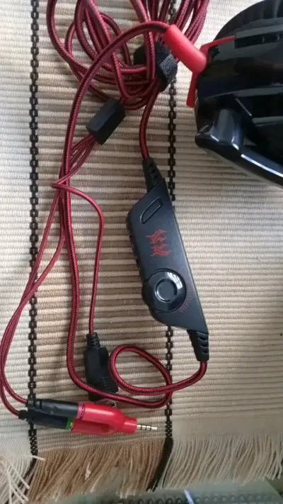 Audífonos gaming con micrófono Kotion Each G2000 - miniatura 2