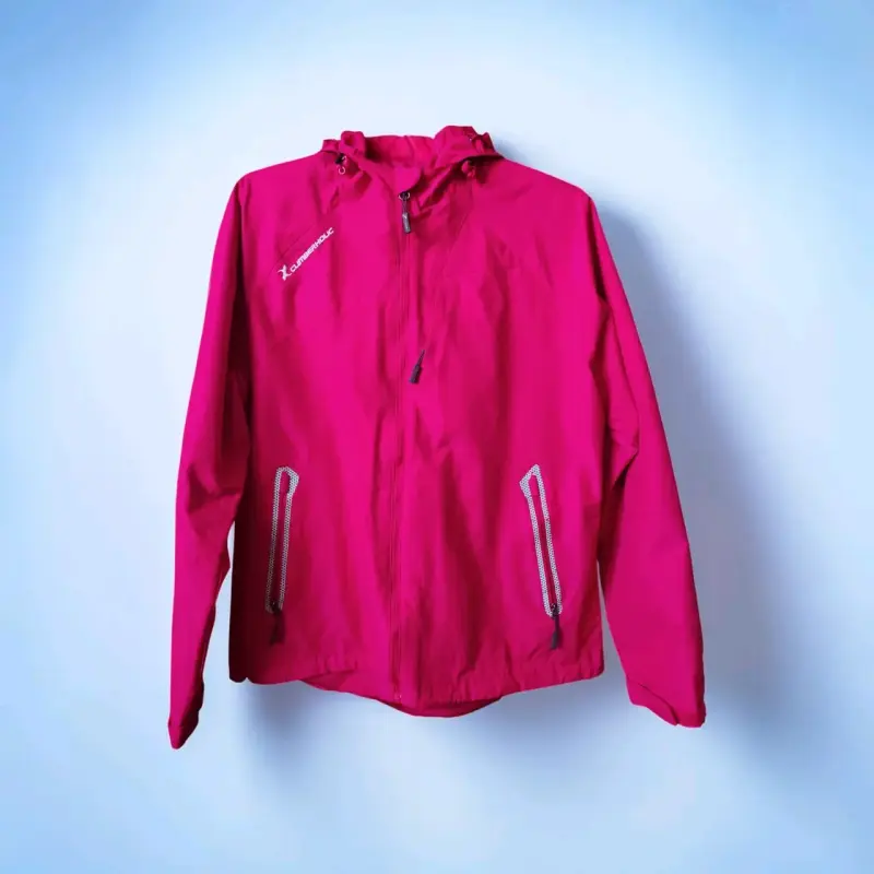 Chaqueta impermeable ROJA para mujer