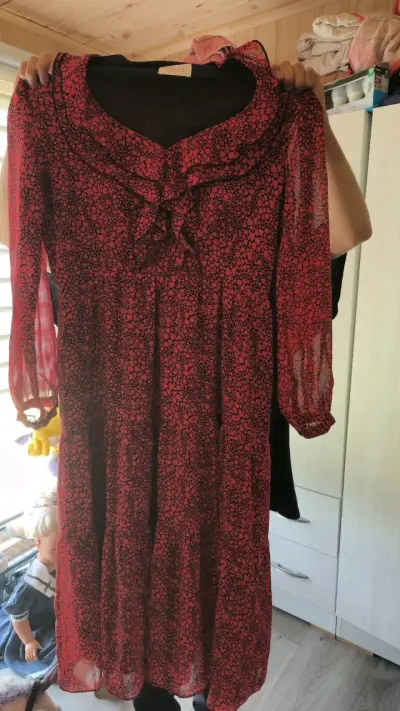 Ropa de mujer con 1 a 0 uso - miniatura 4