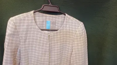 Blazer de mujer a cuadros Pro Moda - miniatura 1