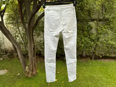 Pantalones niña pitillo blancos Water Jeans - miniatura 2
