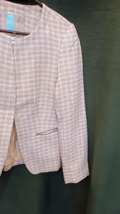 Blazer de mujer a cuadros Pro Moda - miniatura 4
