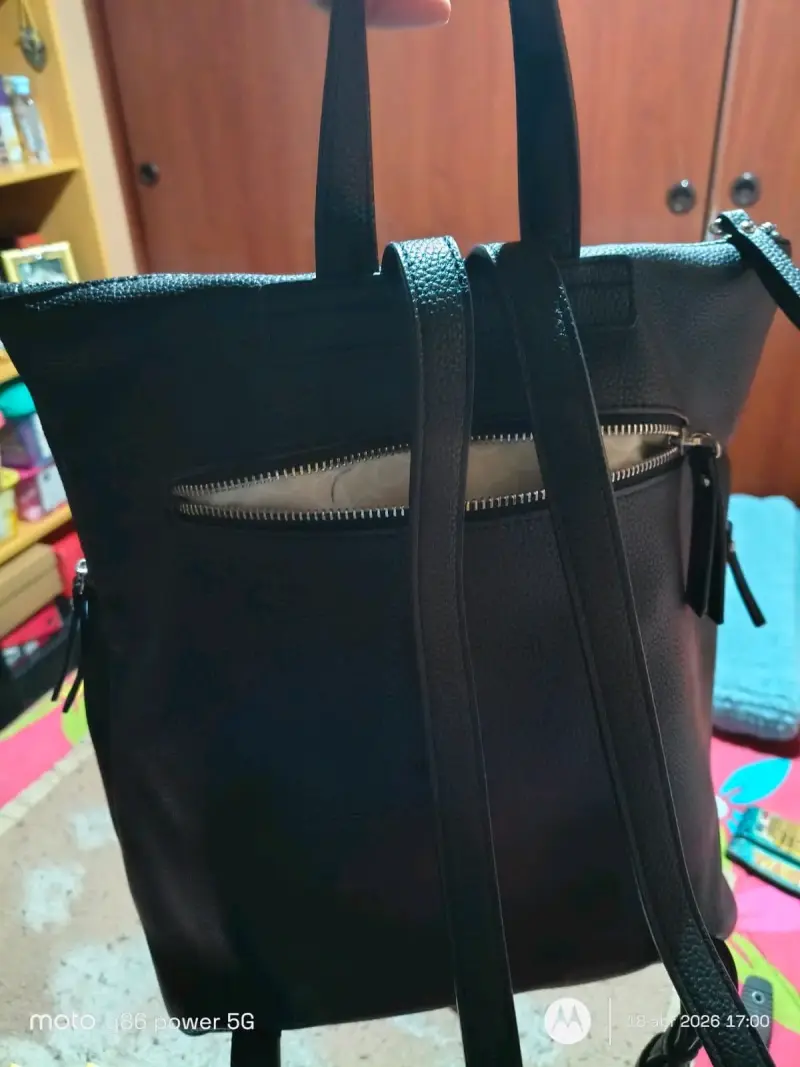 Mochila de cuero negra con bolsillos Gacel - 1