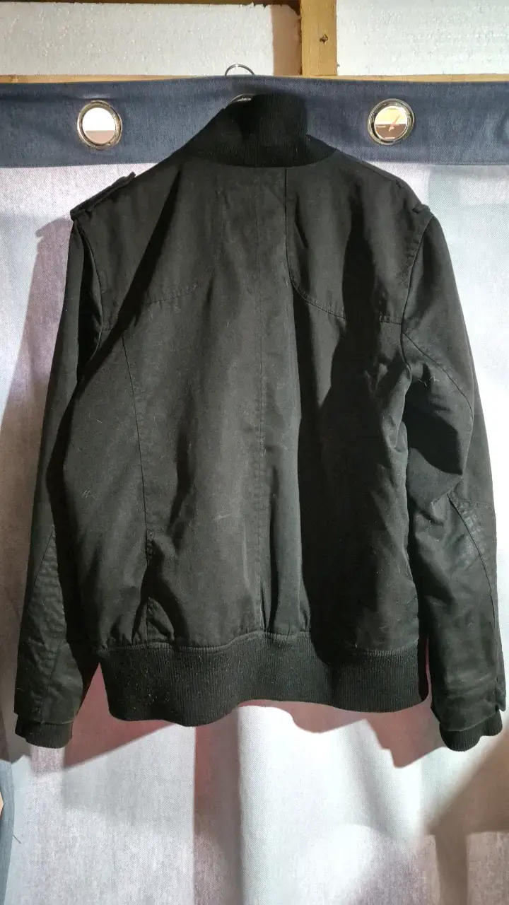 Chaqueta negra de hombre talla L - 2