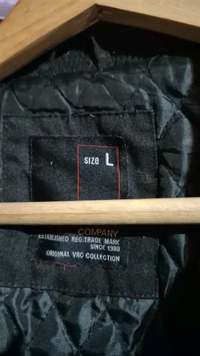 Chaqueta negra de hombre talla L - miniatura 3