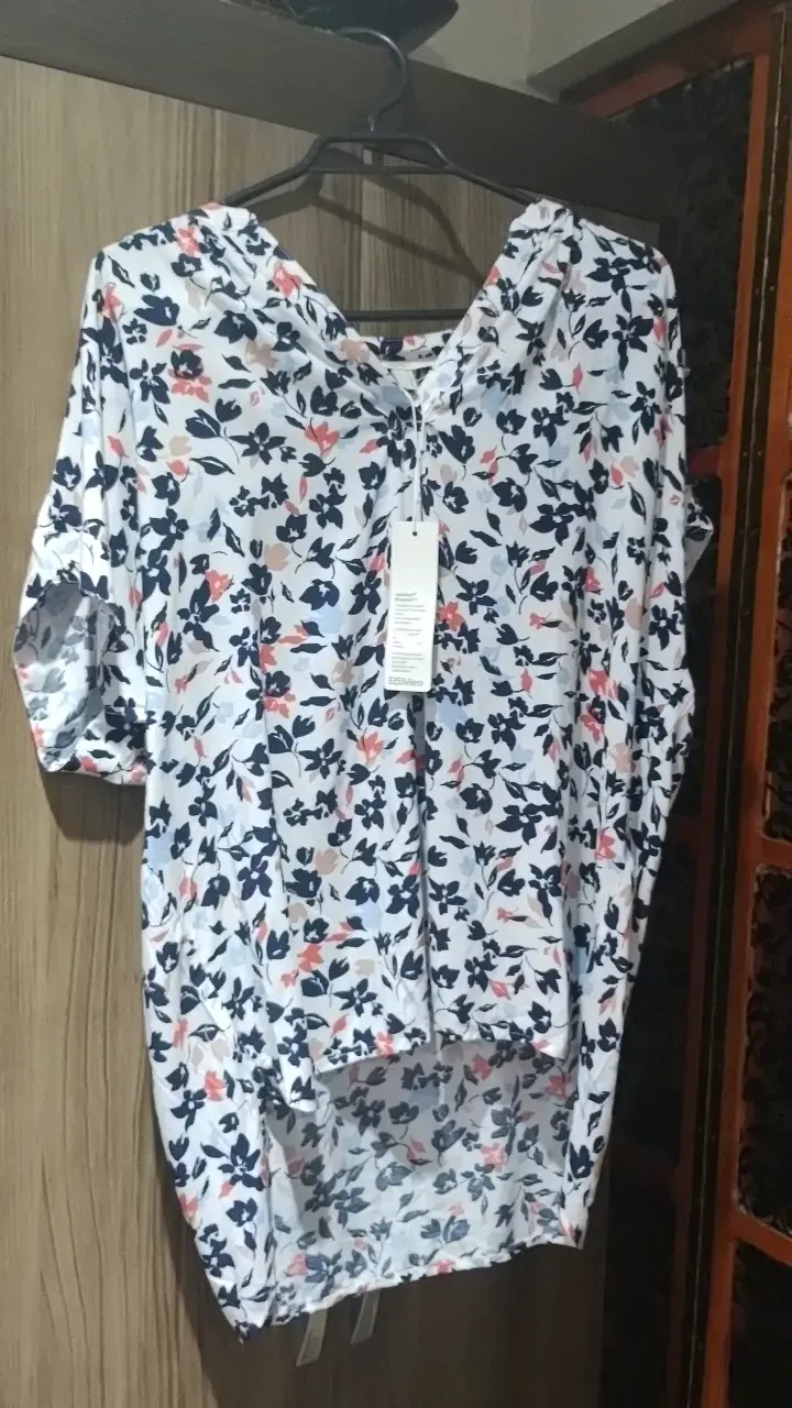 Blusa floreada Esprit con diseño floral - 5
