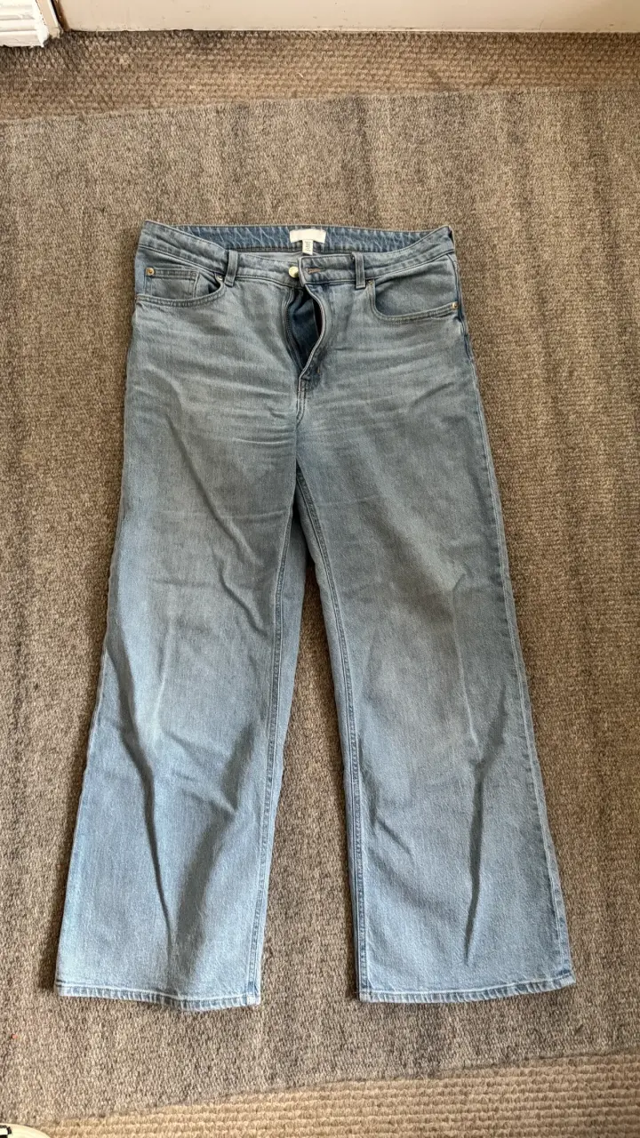 Jeans de mezclilla azul claro para mujer - 1
