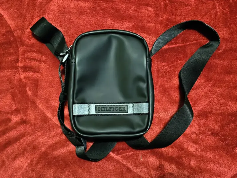 Bolso cruzado Tommy Hilfiger Monotype Mini Reporte - 5
