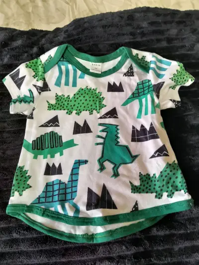 Conjunto de poleras y polerones para bebé con estampados divertidos - miniatura 1