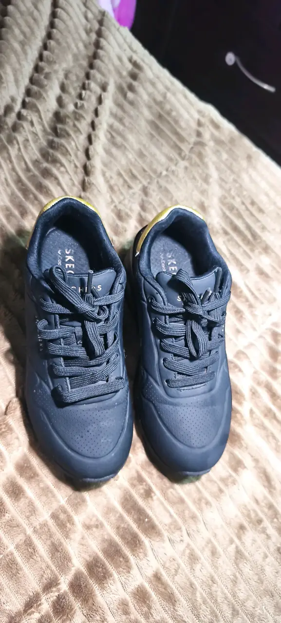 Zapatillas deportivas negras Skechers para niños - 1
