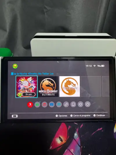 Consola Nintendo Switch OLED con accesorios - miniatura 3
