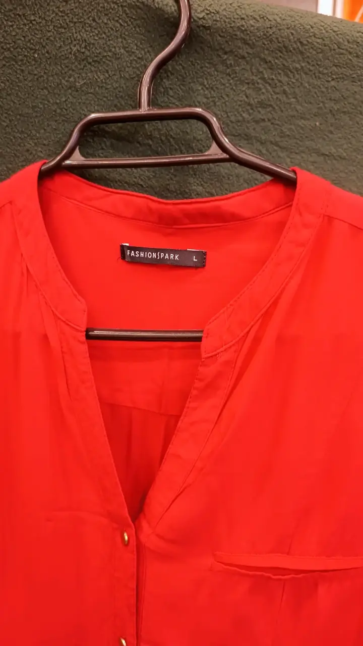 Blusa roja de mujer Fashionpark talla L - 4