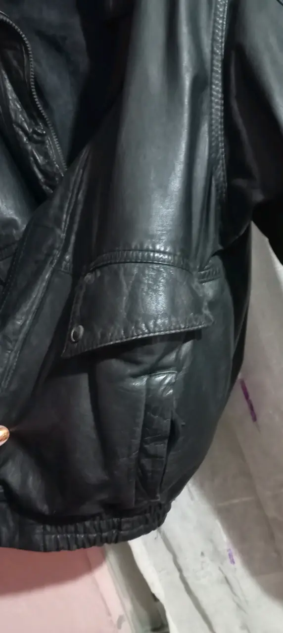 Chaqueta de cuero negra para hombre - 10