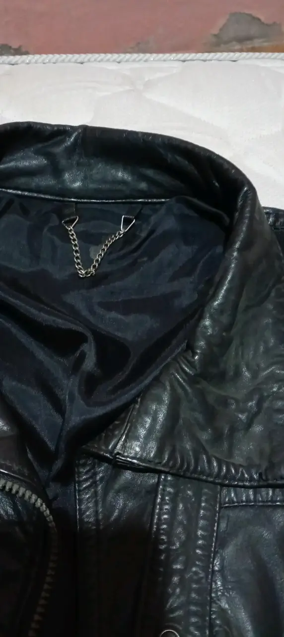 Chaqueta de cuero negra para hombre - 11
