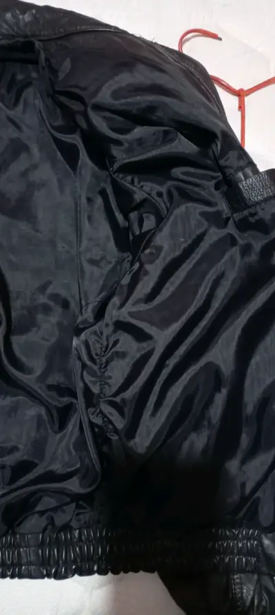 Chaqueta de cuero negra para hombre - miniatura 12
