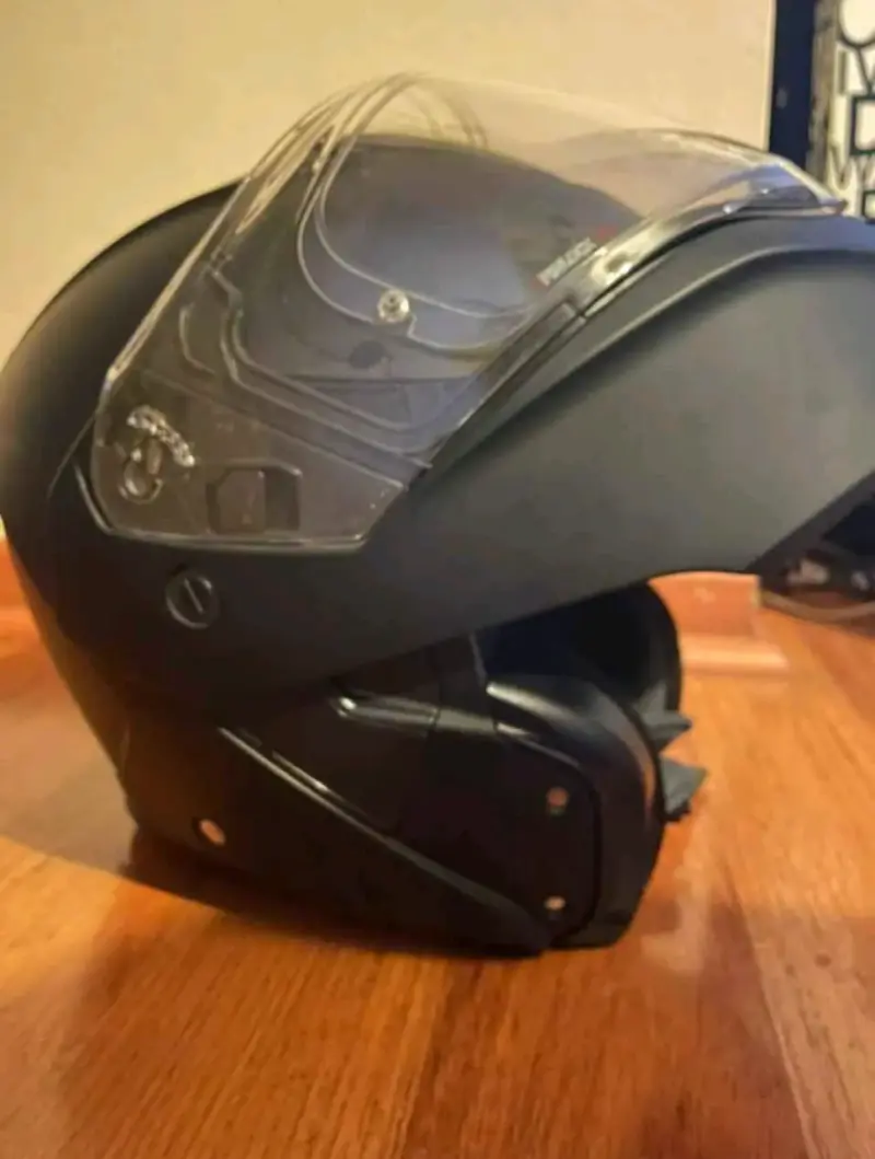 Casco Caberg de moto negro abatible - 6