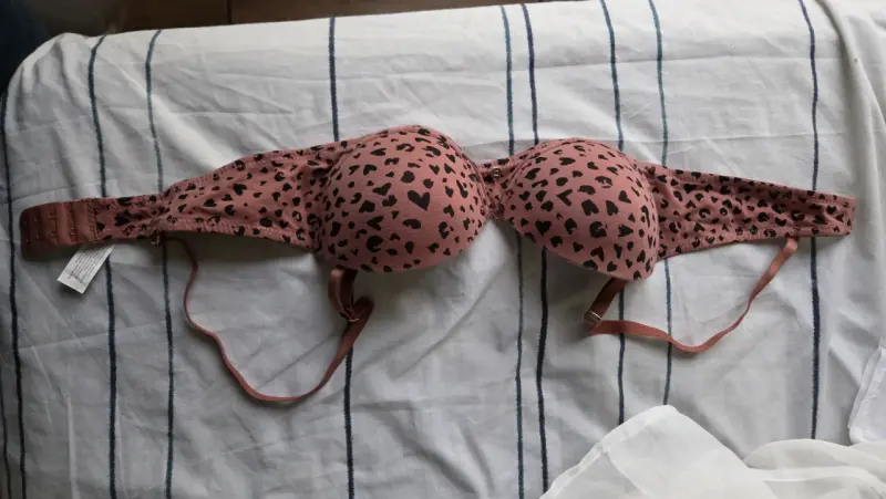 Sostén Lili Pink estampado animal print talla 34B - 2