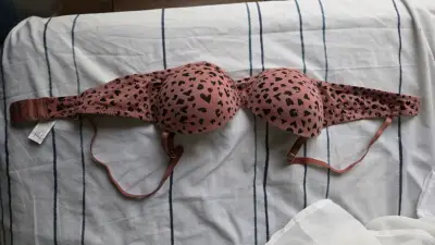 Sostén Lili Pink estampado animal print talla 34B - miniatura 2