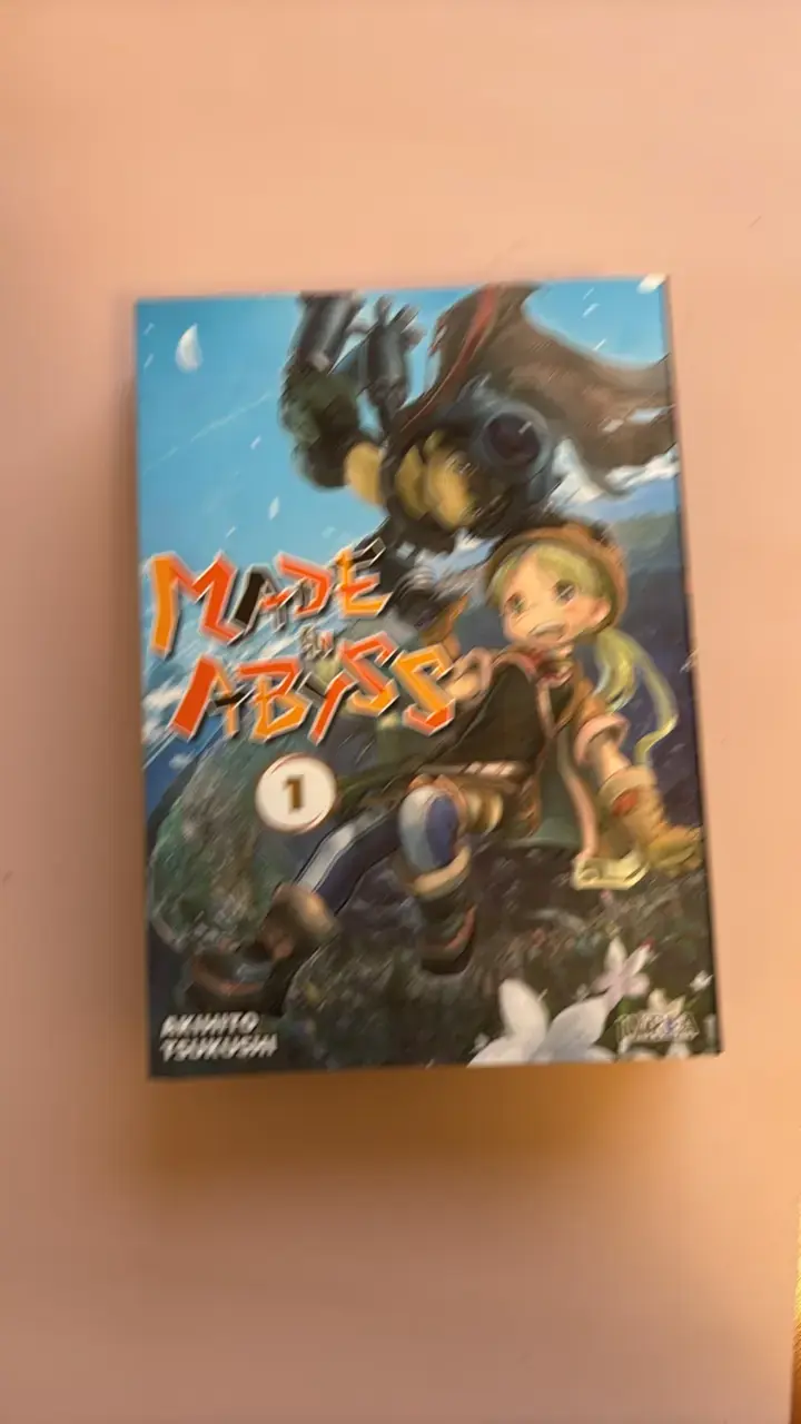 Colección Mangas Made in Abyss volúmenes 1-4 - 2