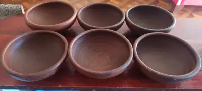 Juego de 6 pocillos de greda artesanal - miniatura 1