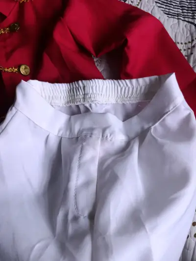 Disfraz de soldado rojo para niño - miniatura 4