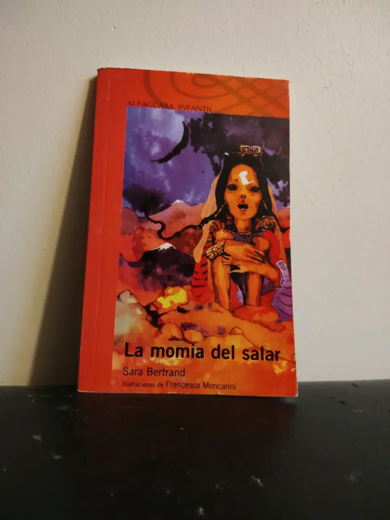 Libro 'La momia del salar' de Sara Bertrand