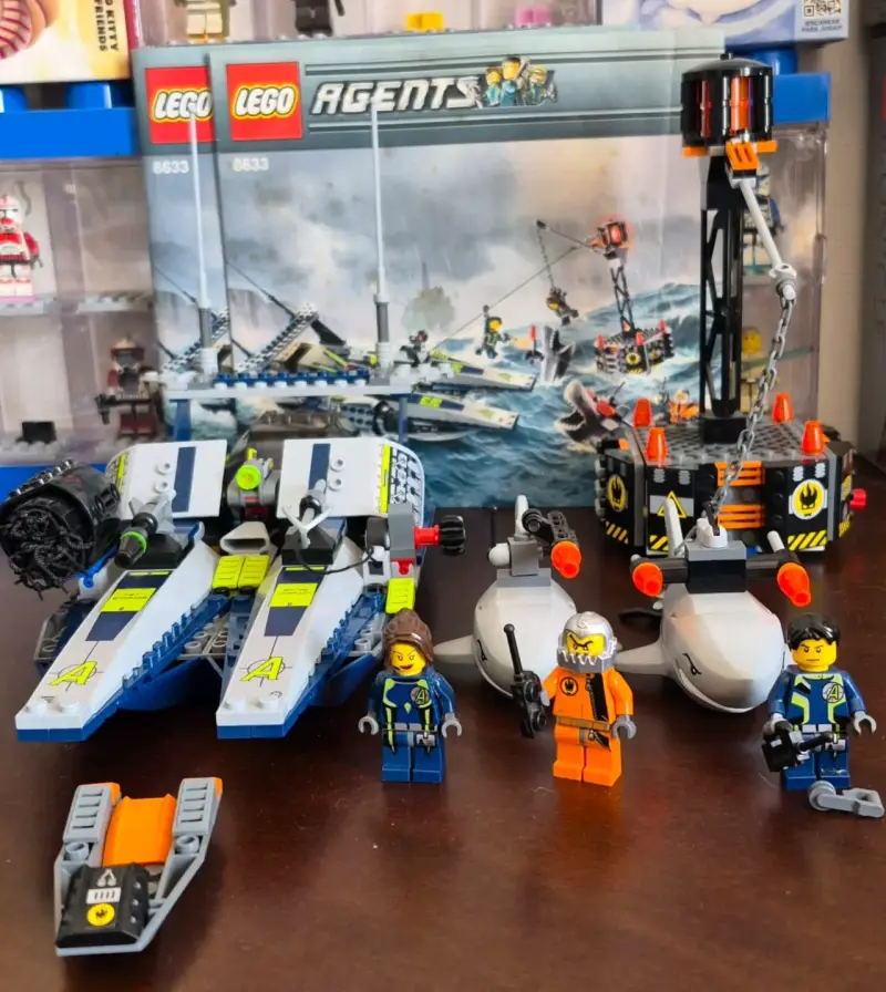 Lego Agents Tiburones