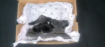 Sandalias Dr. Martens Voss II Fluffy Negras - miniatura 1