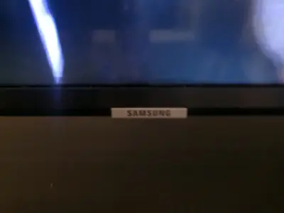 Smart TV LED  Samsung UN43NU7090G, 43' - miniatura 2