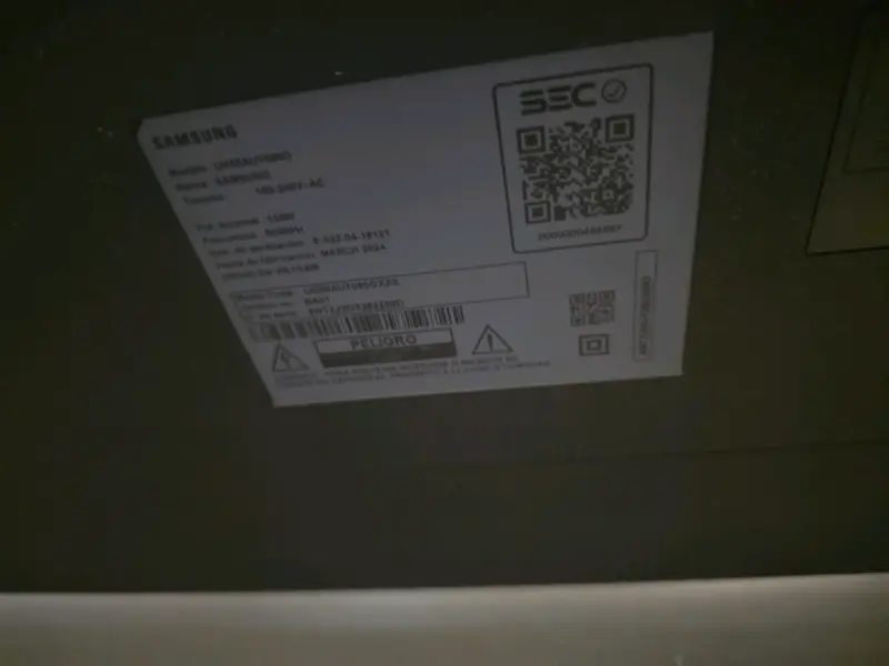 Smart TV LED Samsung UN43NU7090G, 43' - 3