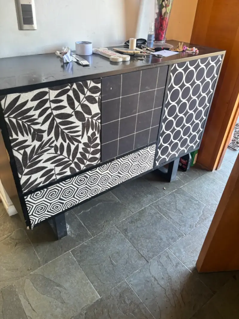 Juego de comedor de vidrio con sillas blancas - 5