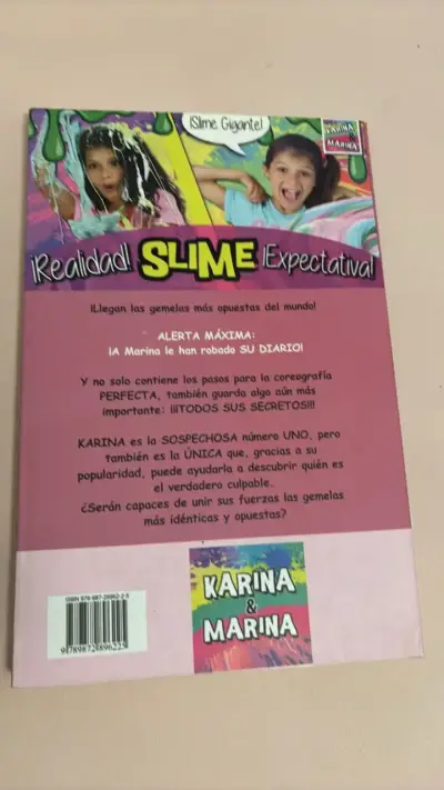 Libro Karina & Marina: Idénticas y Opuestas - miniatura 2