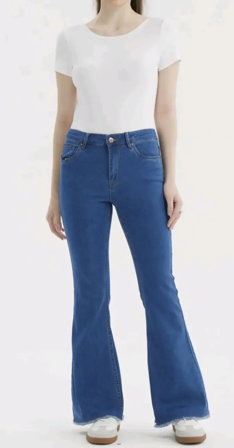 Jeans acampanados azules para mujer - 1