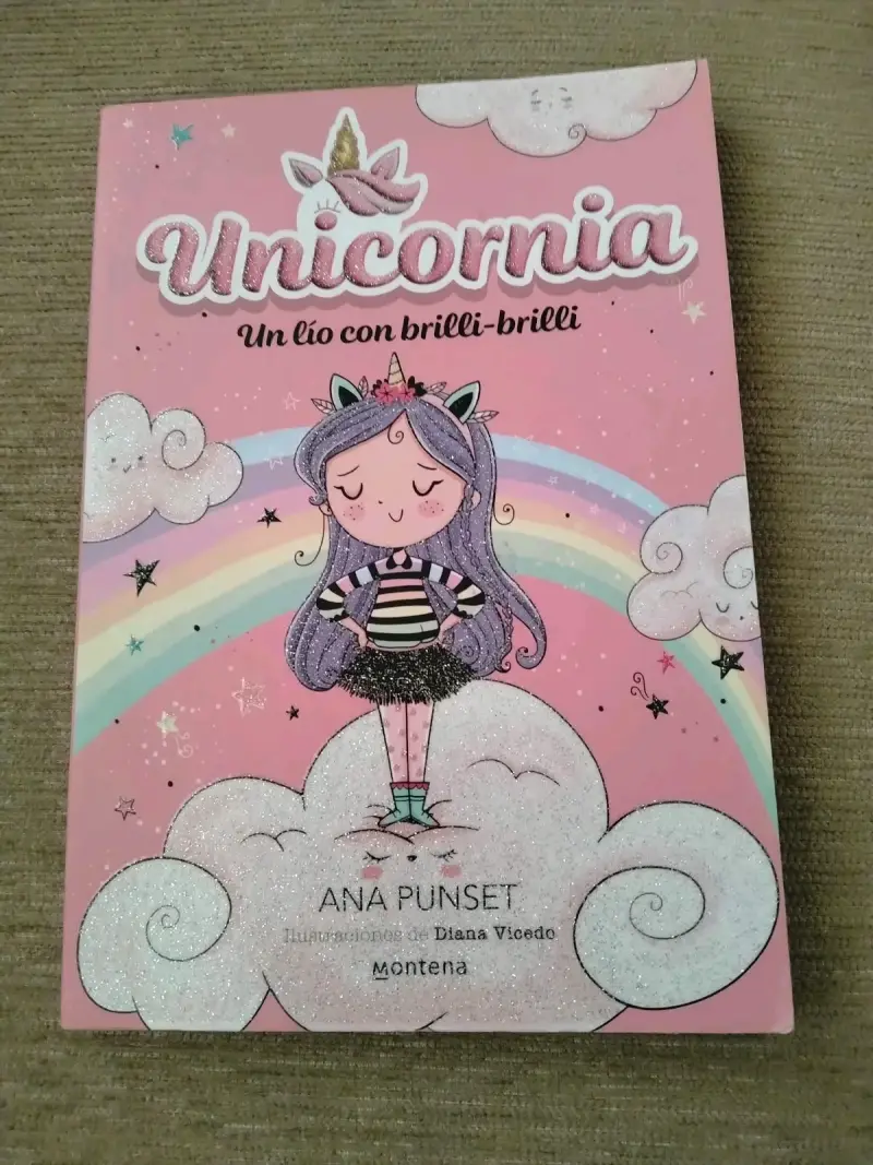 Libros Unicornia de Ana Punset para niños - 3