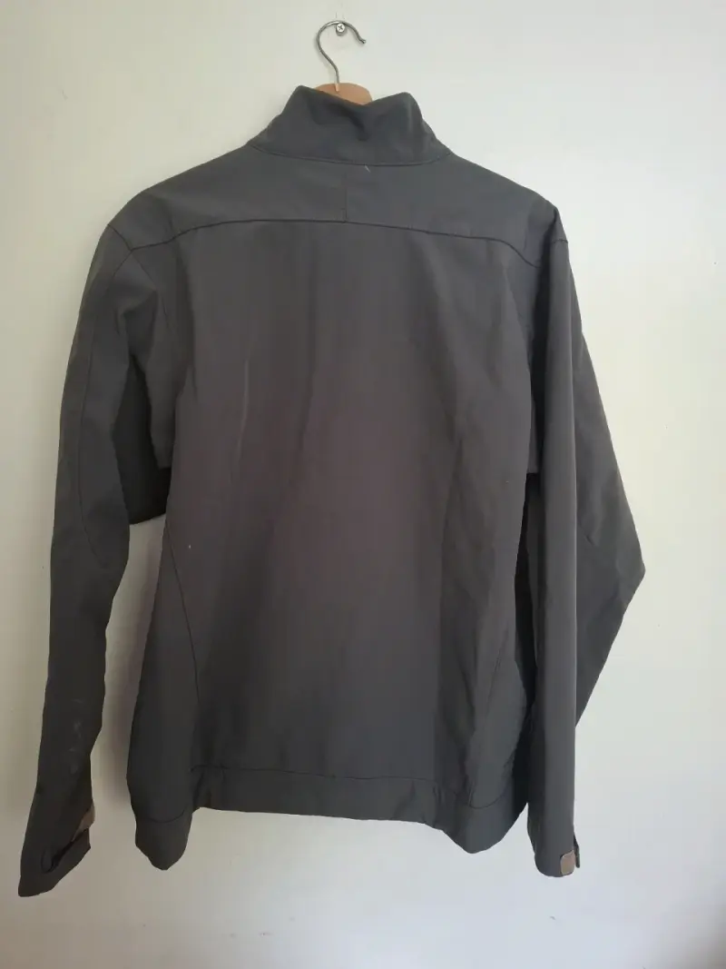 Chaqueta polar gris con cierre y bolsillos Talla M - 3