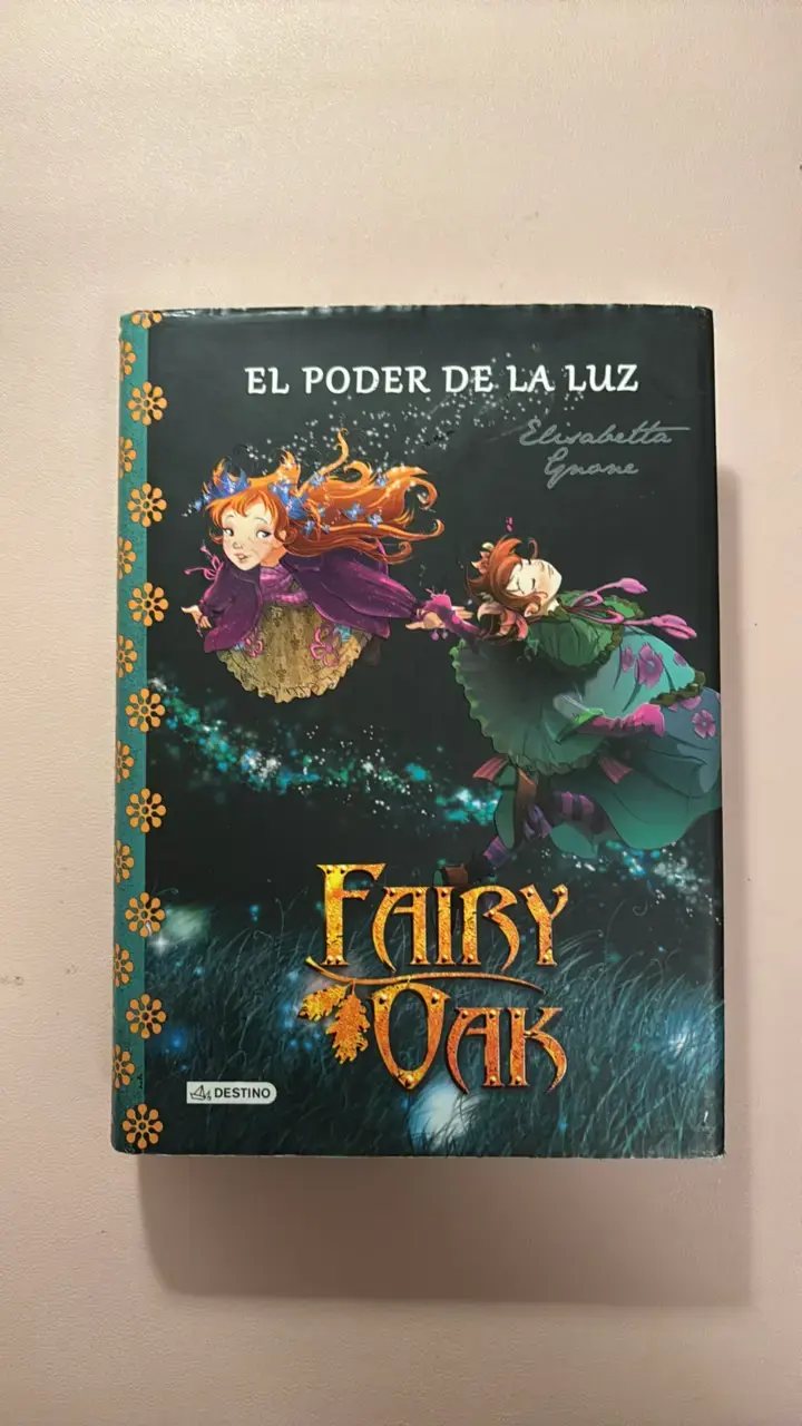 Libro Fairy Oak: El Poder de la Luz