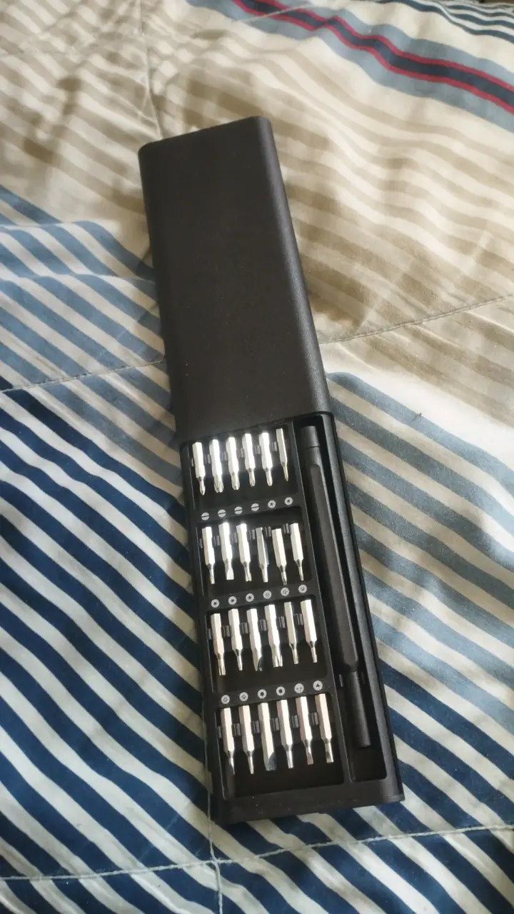 Set de destornilladores de precisión con estuche
