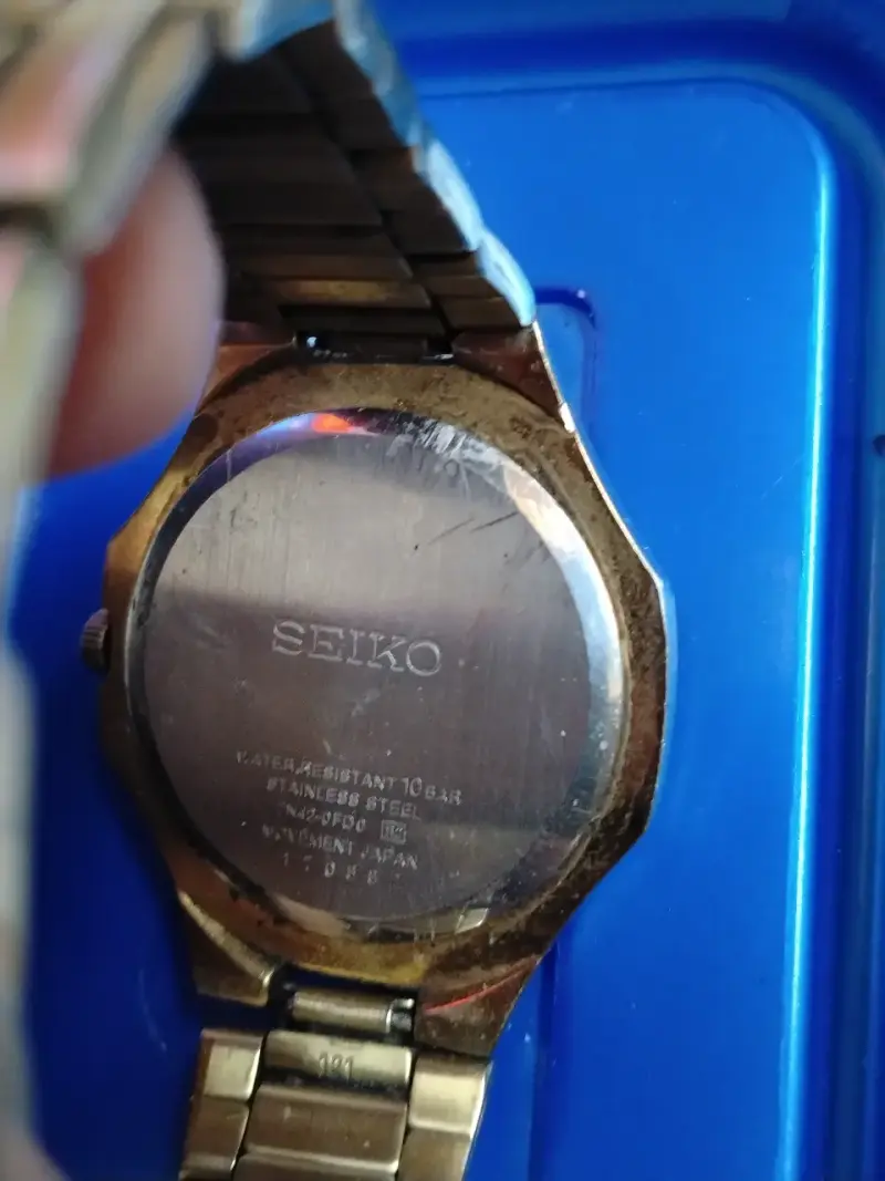 Reloj Seiko de acero inoxidable resistente al agua - 4