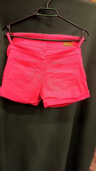 Shorts de mezclilla rojos Opposite talla 38 - miniatura 5