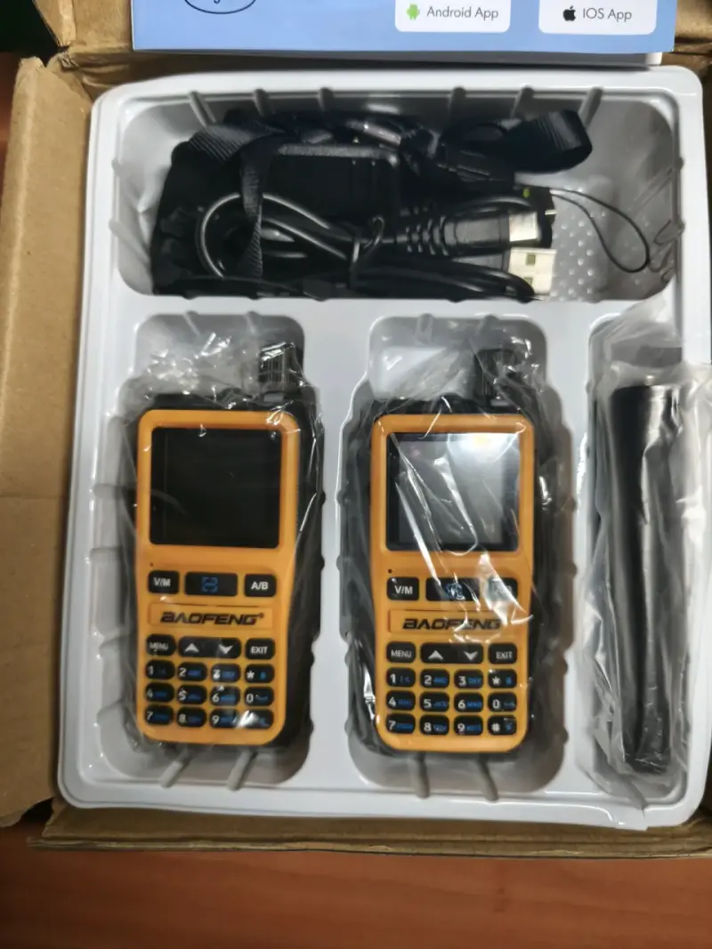 Radio Baofeng 5R Mini UHF/VHF Análogo (pack de 2) - 2