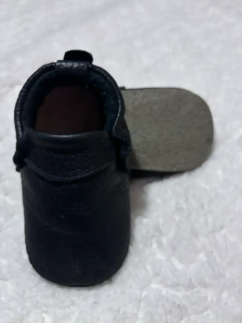 Zapatos de bebé de cuero negro - 2