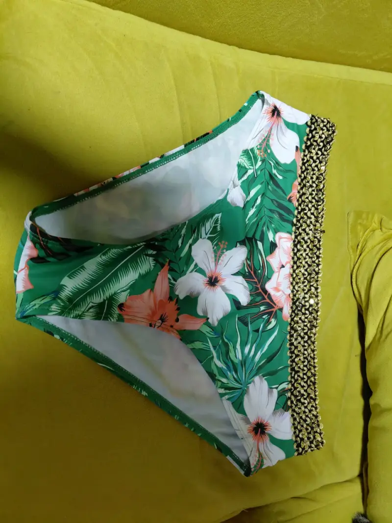 Bikini verde floral para mujer - 4